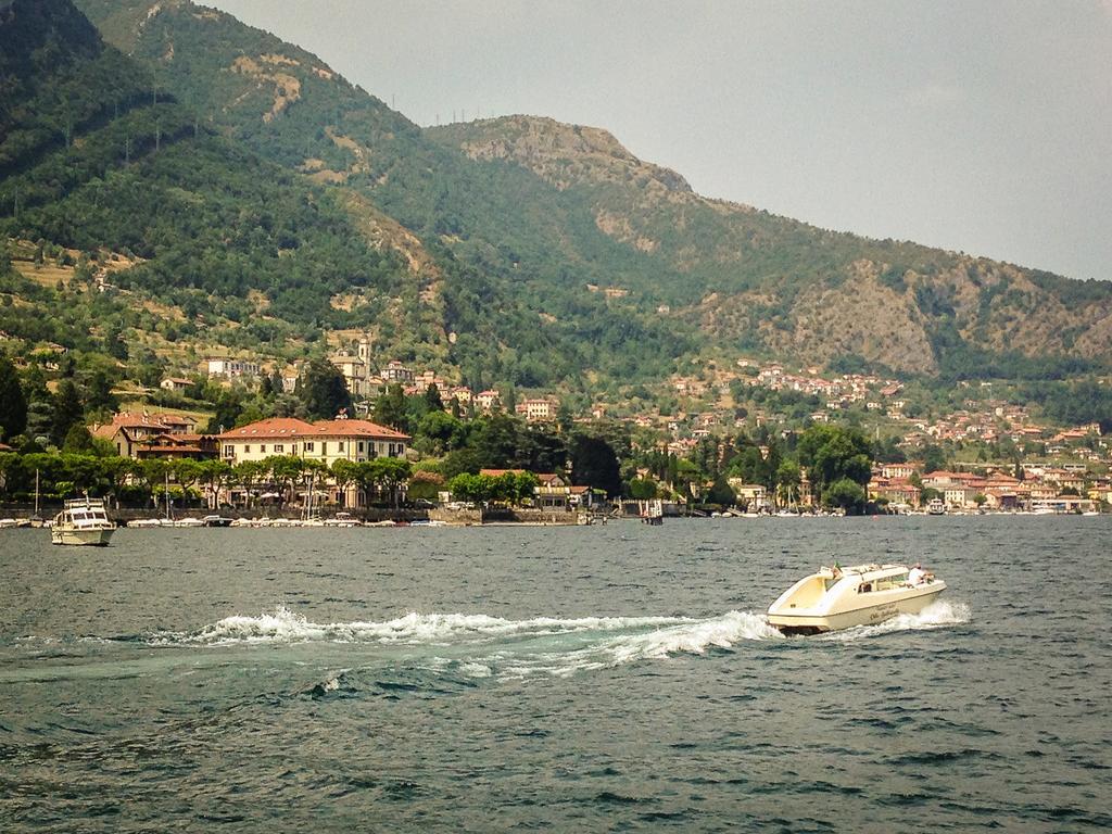 La Casa Di Celeste Ossuccio Ruang foto