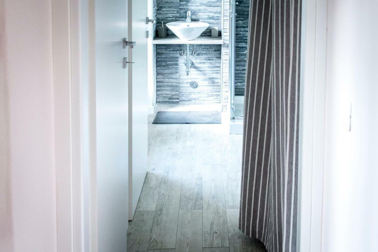 La Casa Di Celeste Ossuccio Bagian luar foto